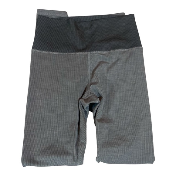 Vuori Women's Rib Studio Legging Gray Monochrome Ribbed Style Sz S - Picture 3 of 4